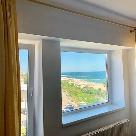 Sea&beach Panoramic Penthouse Constanţa