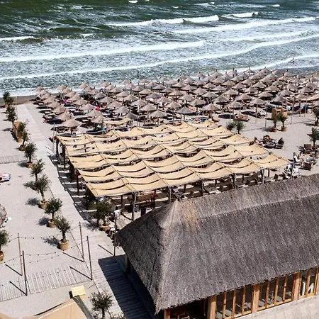 Sea&beach Panoramic Penthouse Constanţa